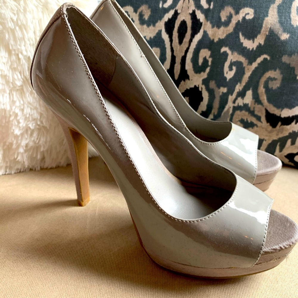 High heel pumps sz 8.5 Jessica Simpson New w/o box
